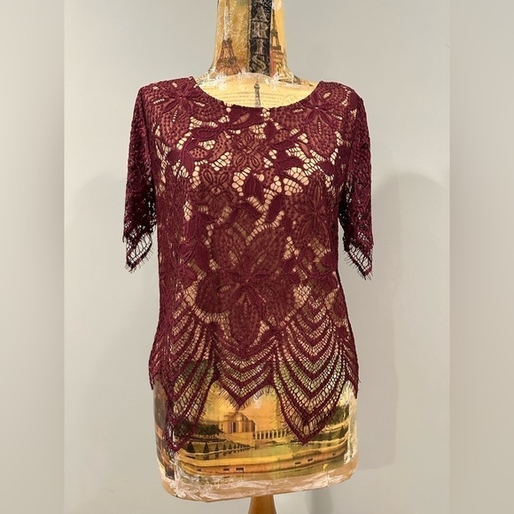 Express Tops - Express short sleeve lace burgundy top - size small